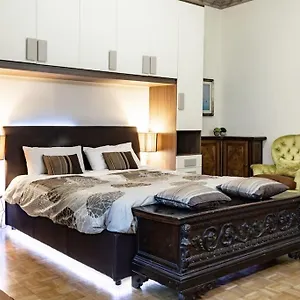  Apartment Arena-center Luxury Italy