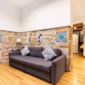  Apartment Alle Antiche Mura Del Mercato Di Ballaro Italy